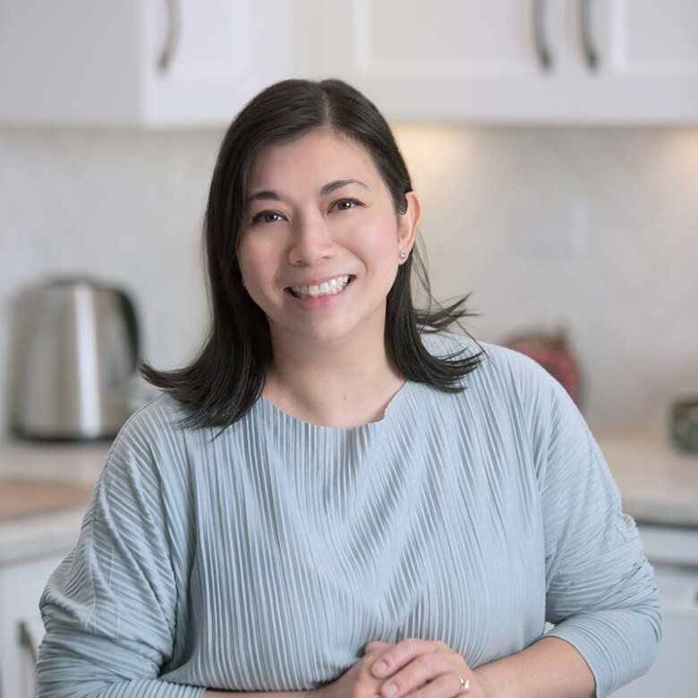 Jenny Chia headshot